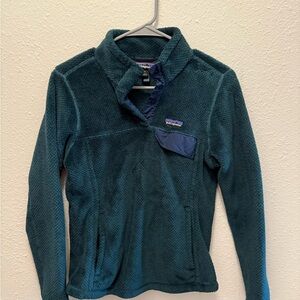 Patagonia Green/Navy Sweatshirt